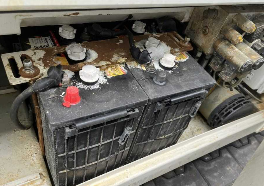 Holland-Lift ECOSTAR HL-11812 - Nacelle ciseaux: photos 5 Holland-Lift ECOSTAR HL-11812 - Nacelle ciseaux: photos 5