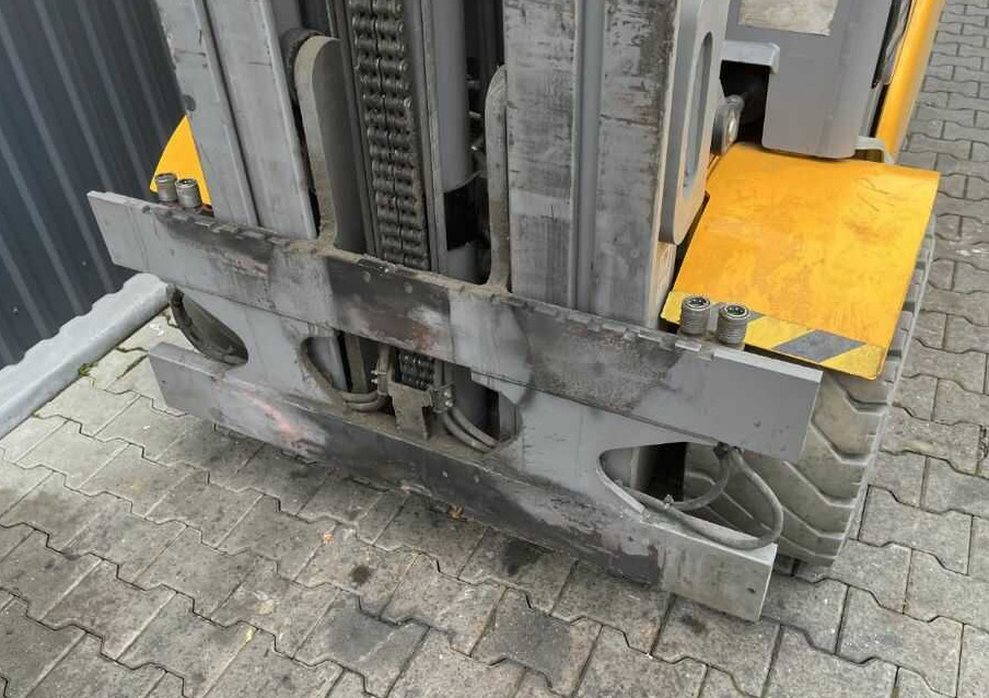 Chariot élévateur électrique Jungheinrich EFG550: photos 6 Chariot élévateur électrique Jungheinrich EFG550: photos 6