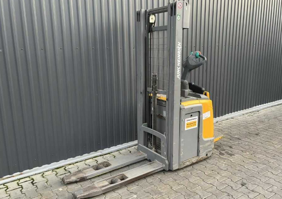 Jungheinrich ERC212 - Gerbeur: photos 1 Jungheinrich ERC212 - Gerbeur: photos 1
