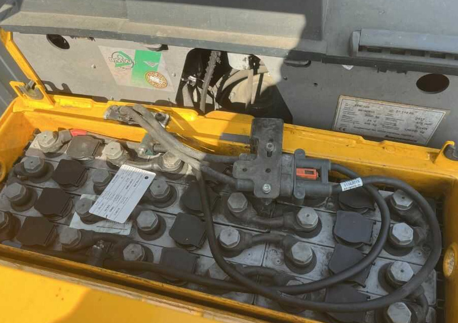 Jungheinrich ERE120 - Transpalette: photos 5 Jungheinrich ERE120 - Transpalette: photos 5