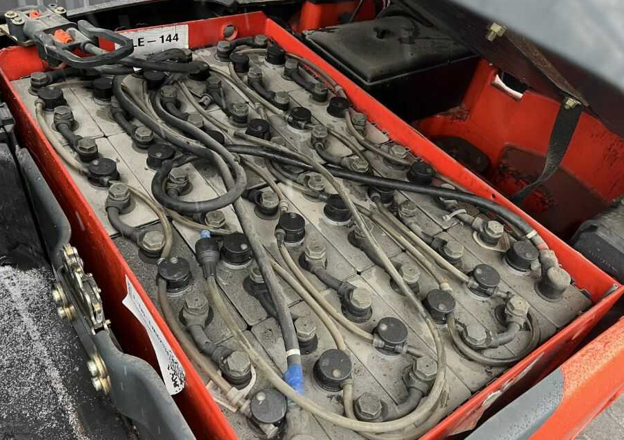 Chariot élévateur électrique Linde E14-02: photos 7 Chariot élévateur électrique Linde E14-02: photos 7