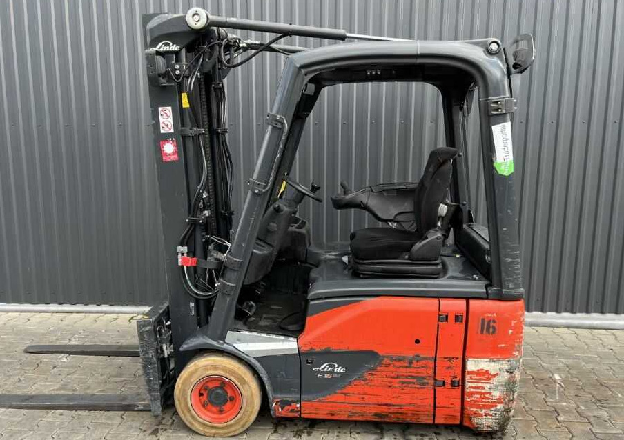 Linde E16-02 - Chariot élévateur électrique: photos 2 Linde E16-02 - Chariot élévateur électrique: photos 2