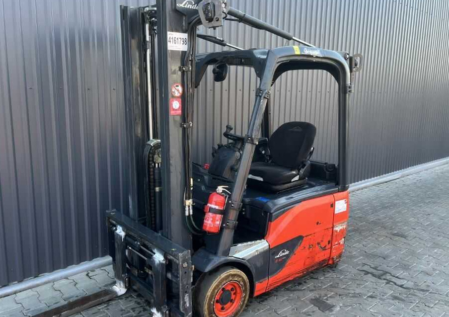 Linde E16-02 - Chariot élévateur électrique: photos 1 Linde E16-02 - Chariot élévateur électrique: photos 1