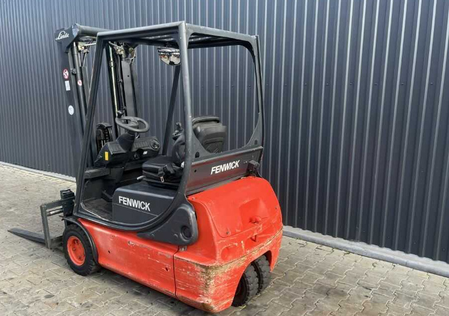 Linde E16C-01 - Chariot élévateur électrique: photos 3 Linde E16C-01 - Chariot élévateur électrique: photos 3