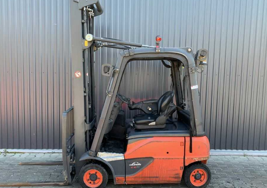 Linde E16P-02 - Chariot élévateur électrique: photos 2 Linde E16P-02 - Chariot élévateur électrique: photos 2