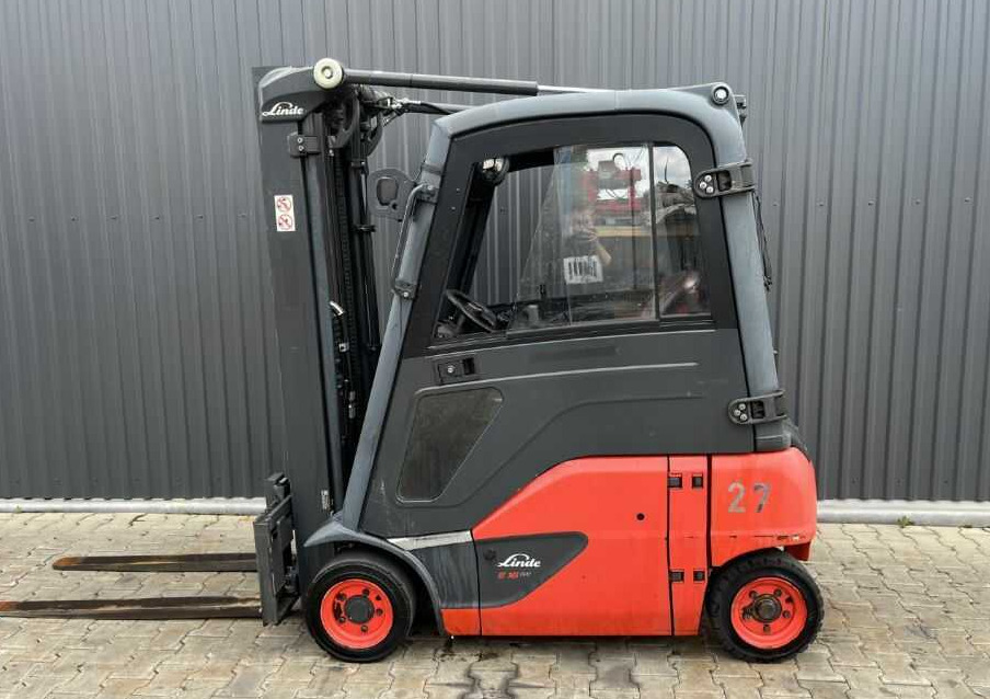 Linde E16P-02 - Chariot élévateur électrique: photos 2 Linde E16P-02 - Chariot élévateur électrique: photos 2