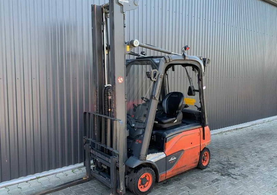 Linde E16P-02 - Chariot élévateur électrique: photos 1 Linde E16P-02 - Chariot élévateur électrique: photos 1