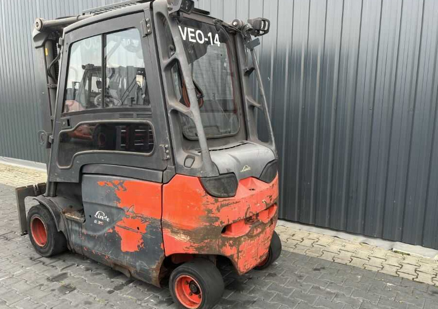 Linde E35HL-01 - Chariot élévateur électrique: photos 3 Linde E35HL-01 - Chariot élévateur électrique: photos 3