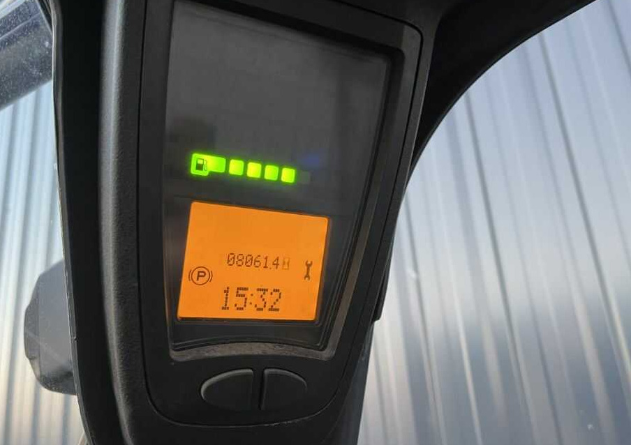 Linde H20T-01 - Chariot élévateur à gaz: photos 5 Linde H20T-01 - Chariot élévateur à gaz: photos 5