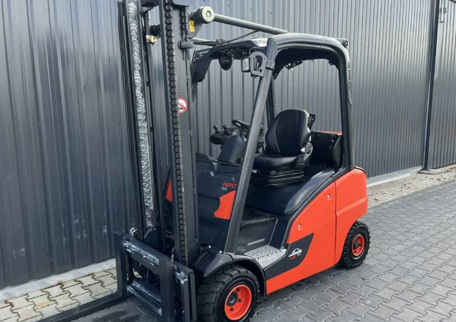 Chariot élévateur à gaz Linde H20T-01: photos 7