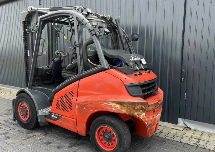 Linde H50T-02/600 - Chariot élévateur à gaz: photos 3 Linde H50T-02/600 - Chariot élévateur à gaz: photos 3
