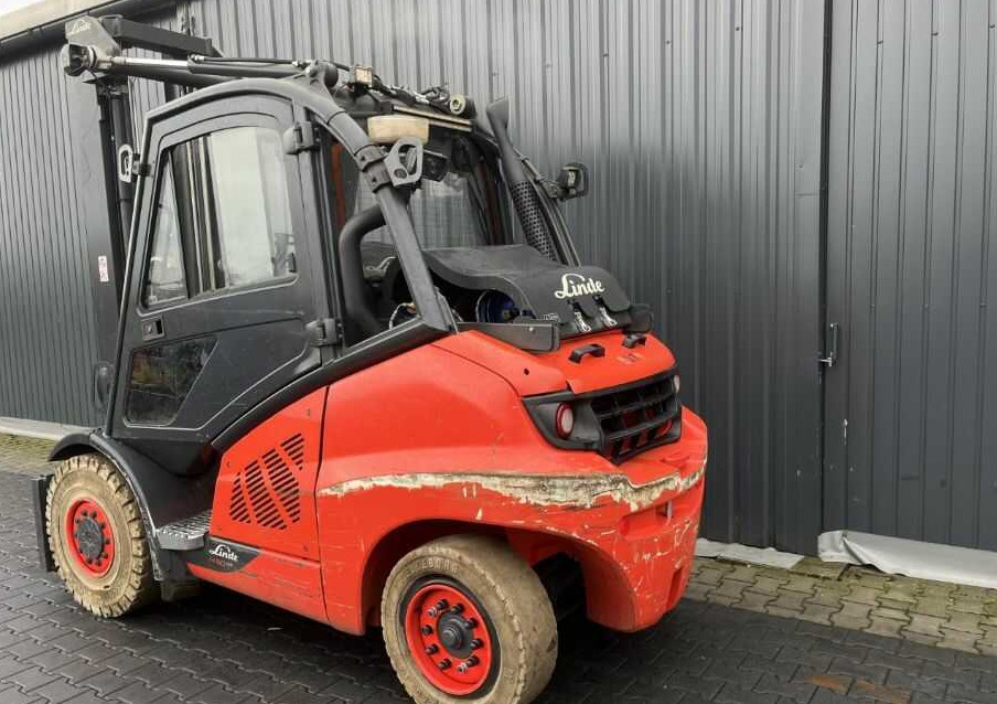 Linde H50T-02/600 - Chariot élévateur à gaz: photos 3 Linde H50T-02/600 - Chariot élévateur à gaz: photos 3