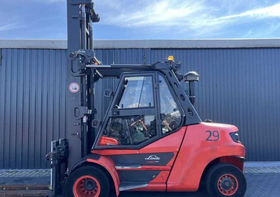 Linde H80D-03/900 - Chariot élévateur diesel: photos 1 Linde H80D-03/900 - Chariot élévateur diesel: photos 1