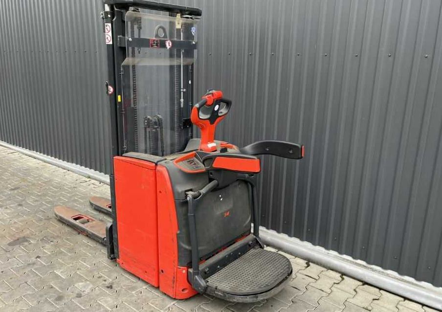 Linde L14AP - Gerbeur: photos 3 Linde L14AP - Gerbeur: photos 3