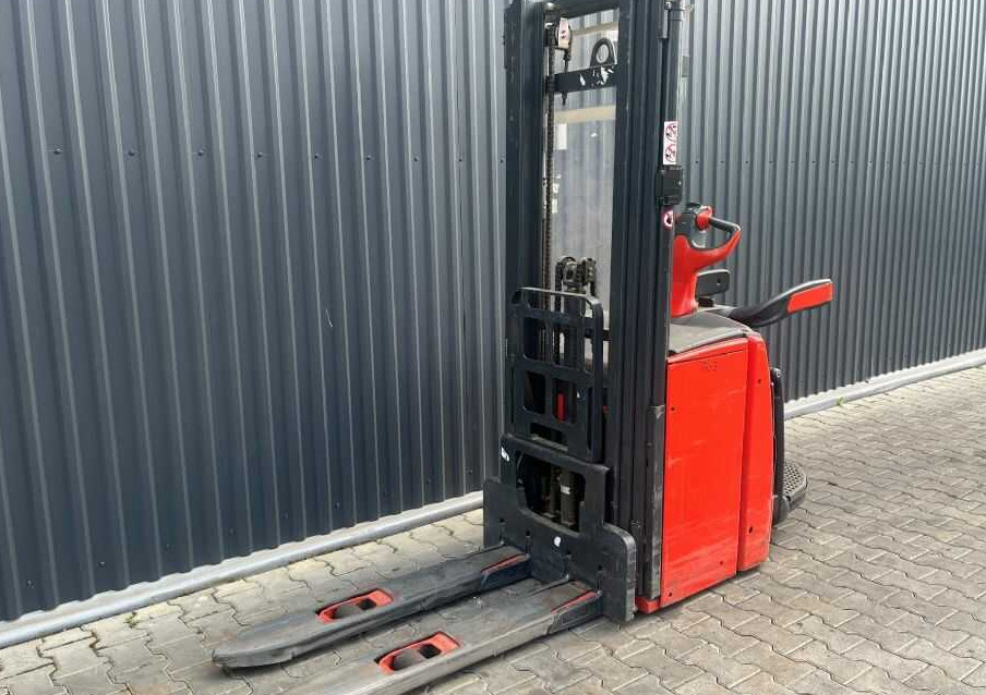 Linde L14AP - Gerbeur: photos 1 Linde L14AP - Gerbeur: photos 1