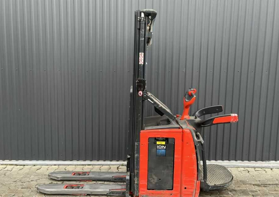 Linde L14APi - Gerbeur: photos 2 Linde L14APi - Gerbeur: photos 2
