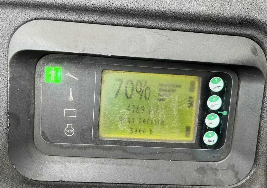 Chariot tracteur Linde P30C: photos 6 Chariot tracteur Linde P30C: photos 6