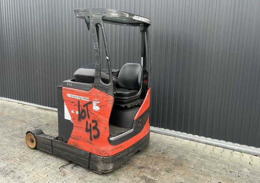 Linde R14-01 - Chariot à mât rétractable: photos 3 Linde R14-01 - Chariot à mât rétractable: photos 3