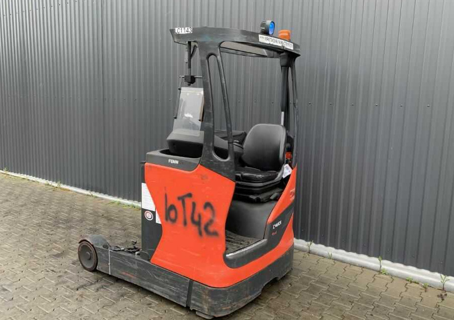 Linde R14-01 - Chariot à mât rétractable: photos 3 Linde R14-01 - Chariot à mât rétractable: photos 3