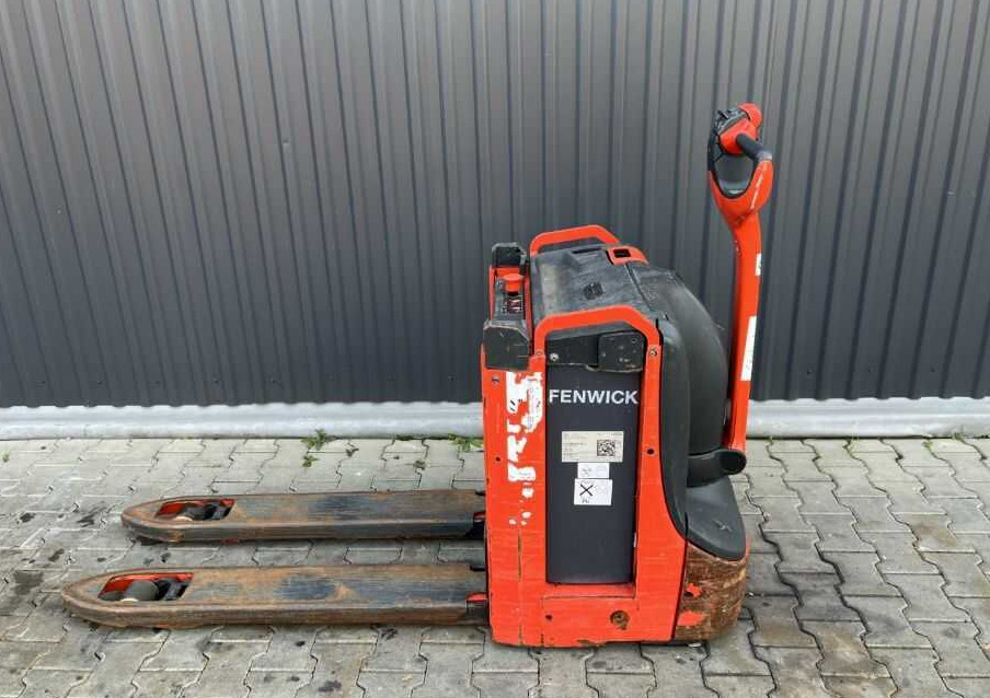 Linde T16L - Transpalette: photos 2 Linde T16L - Transpalette: photos 2