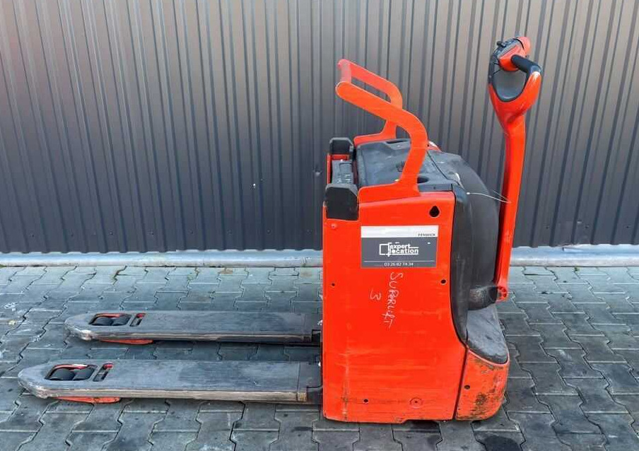 Linde T16L - Transpalette: photos 2 Linde T16L - Transpalette: photos 2
