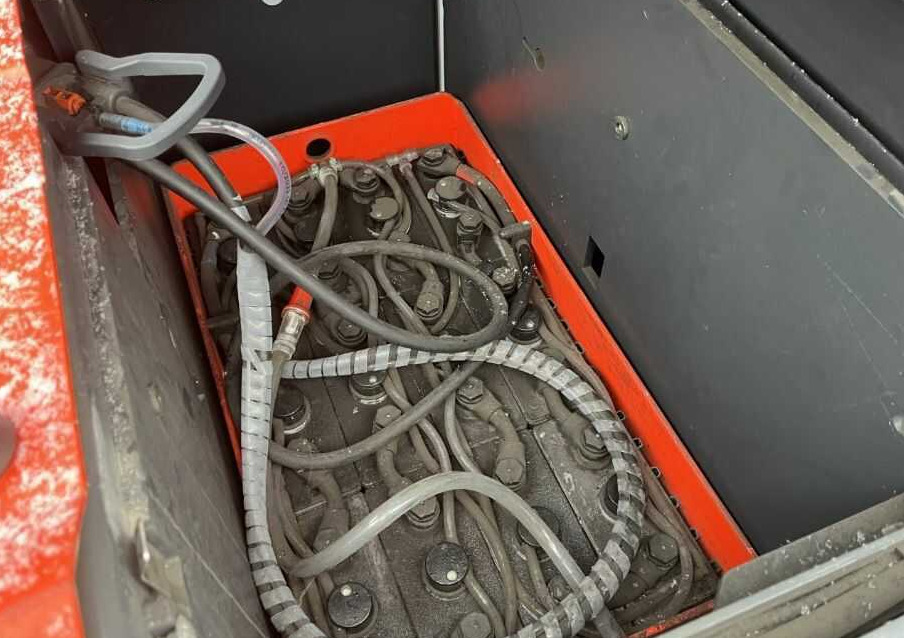 Crédit-bail de  Linde V10-02 Linde V10-02: photos 7