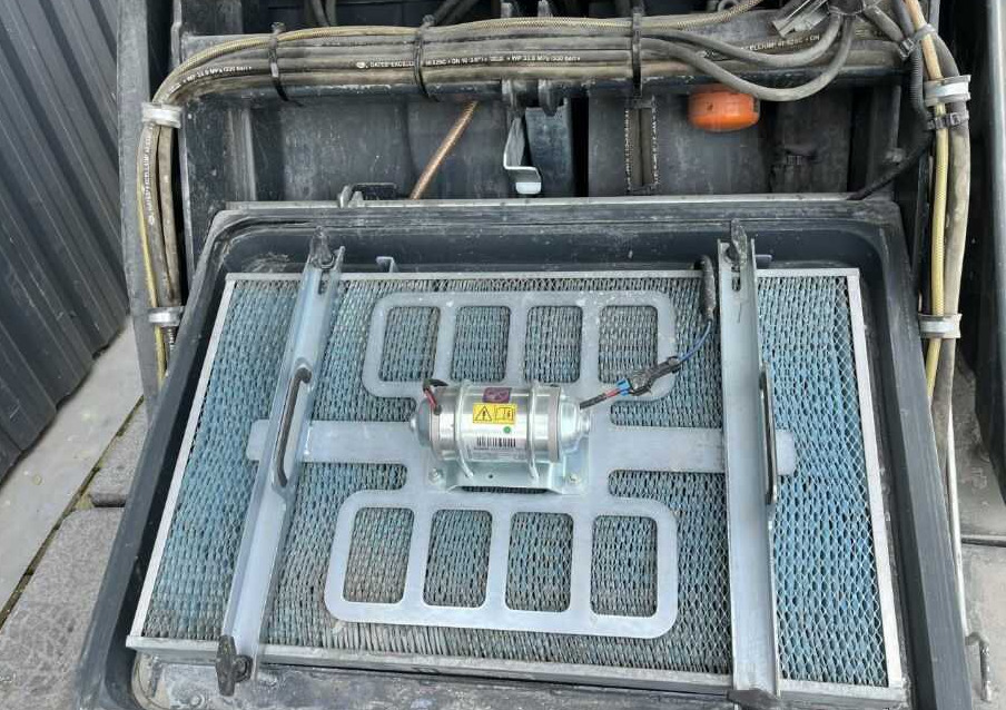 Nilfisk SR1601 - Balayeuse industrielle: photos 4 Nilfisk SR1601 - Balayeuse industrielle: photos 4