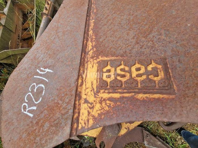 Case 988 - Godet: photos 3 Case 988 - Godet: photos 3