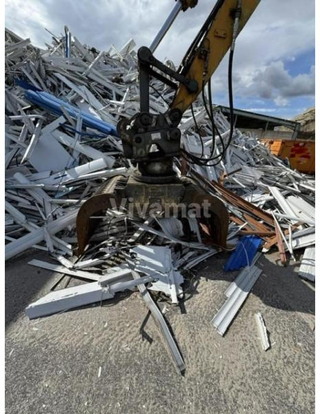 Liebherr - Chargeuse sur pneus: photos 3 Liebherr - Chargeuse sur pneus: photos 3