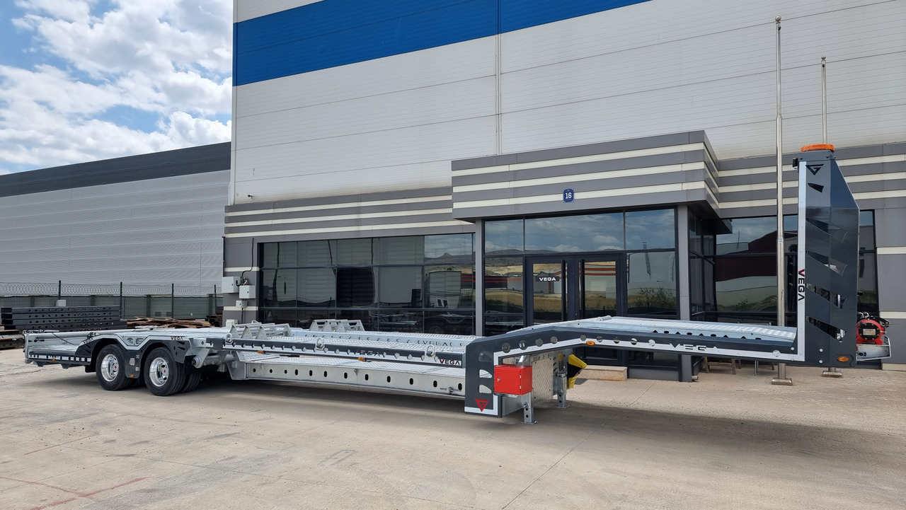 VEGA-S (2 AXLE TRUCK CARRIER) - Semi-remorque porte-voitures: photos 3 VEGA-S (2 AXLE TRUCK CARRIER) - Semi-remorque porte-voitures: photos 3