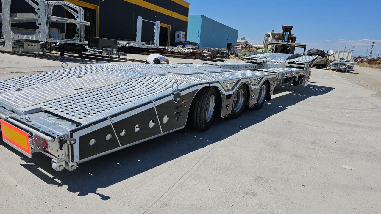 VEGA TRAILER PROLINE - Semi-remorque porte-voitures: photos 2 VEGA TRAILER PROLINE - Semi-remorque porte-voitures: photos 2