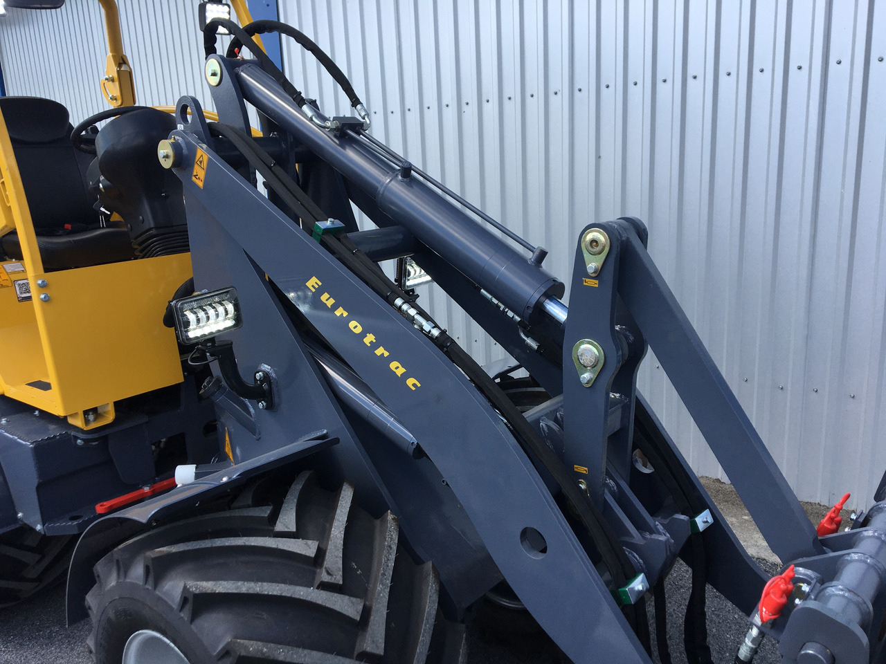 Pelle neuf EUROTRAC W12F Schutzdach: photos 13