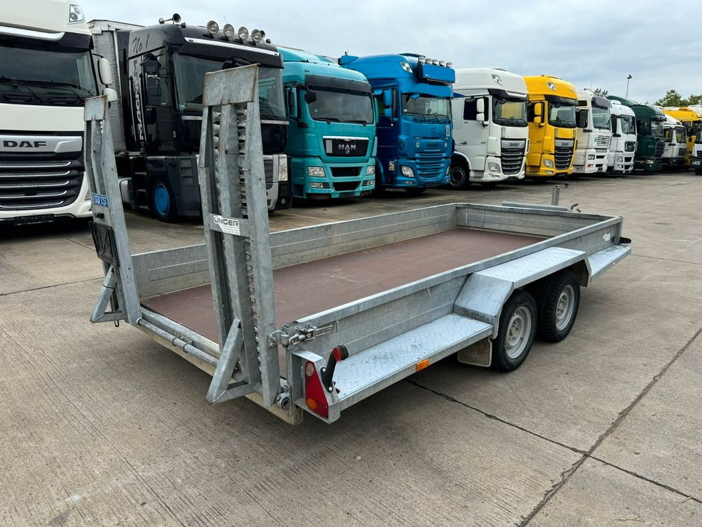 Saris TIEFLADER MIT RAMPEN*TÜV*4 M LANG*TROMMELBREMSEN - Remorque porte-engin surbaissée: photos 5 Saris TIEFLADER MIT RAMPEN*TÜV*4 M LANG*TROMMELBREMSEN - Remorque porte-engin surbaissée: photos 5