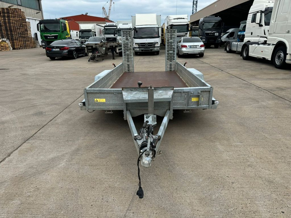 Saris TIEFLADER MIT RAMPEN*TÜV*4 M LANG*TROMMELBREMSEN - Remorque porte-engin surbaissée: photos 2 Saris TIEFLADER MIT RAMPEN*TÜV*4 M LANG*TROMMELBREMSEN - Remorque porte-engin surbaissée: photos 2