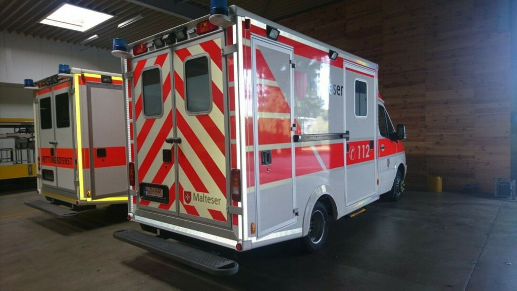 Mercedes-Benz Sprinter 519 ATM 0km / 107 Mercedes-Benz Sprinter 519 ATM 0km / 107 - Ambulance: photos 1 Mercedes-Benz Sprinter 519 ATM 0km / 107 Mercedes-Benz Sprinter 519 ATM 0km / 107 - Ambulance: photos 1