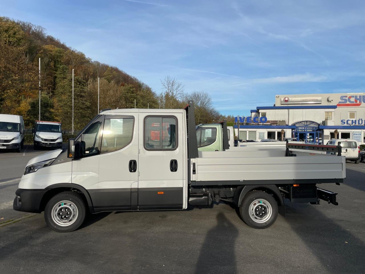 Iveco Daily 35S16D - Utilitaire plateau: photos 3 Iveco Daily 35S16D - Utilitaire plateau: photos 3