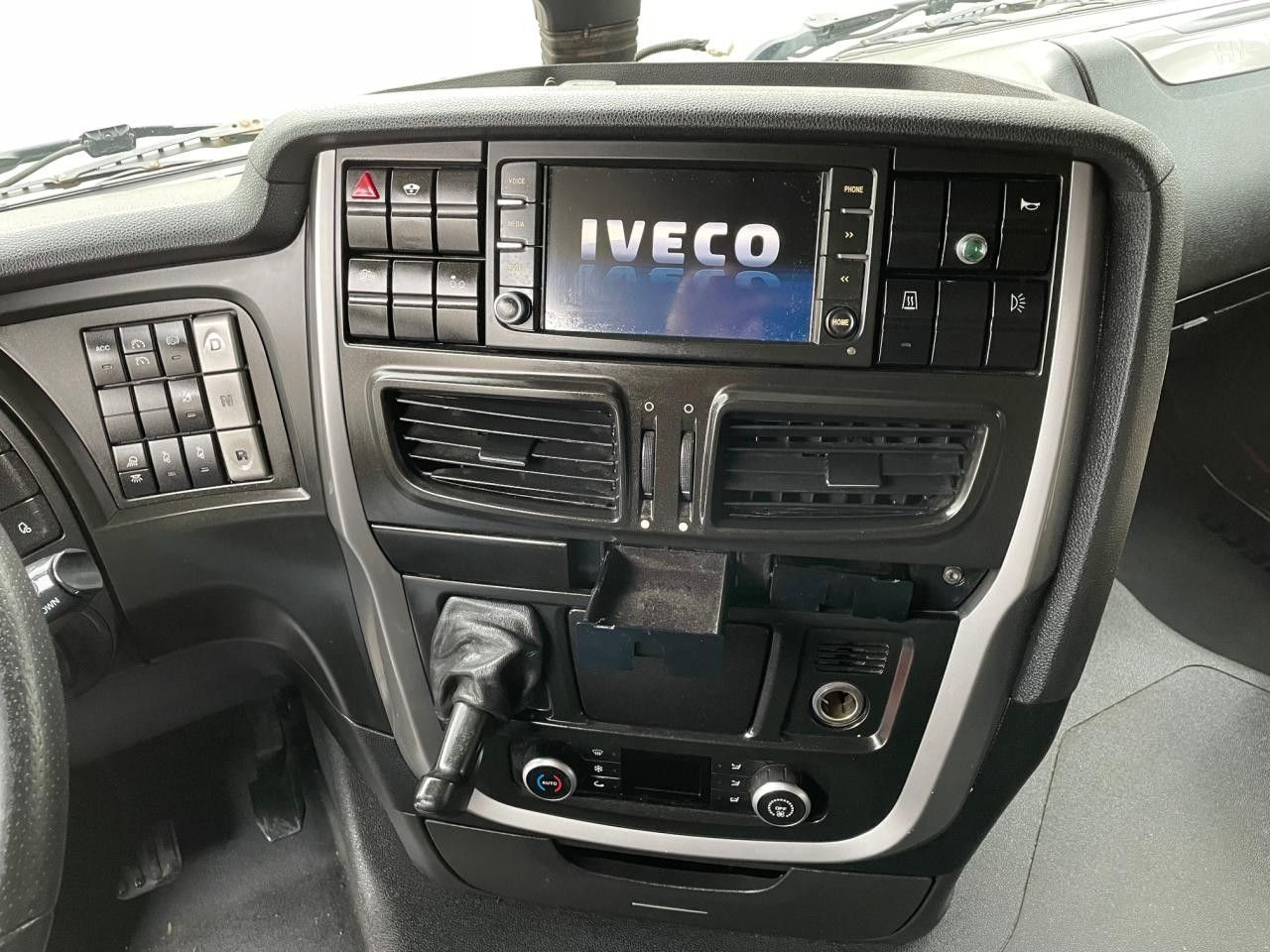 Camion à rideaux coulissants Iveco Stralis AS260S42Y/FP GV Euro6 Intarder Klima AHK Iveco Stralis AS260S42Y/FP GV Euro6 Intarder Klima AHK: photos 12