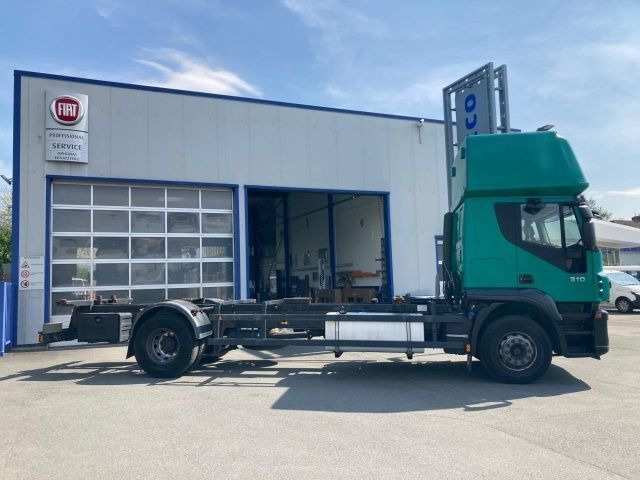 Iveco Stralis AT190S31/FP CM TOPSLEEPER Euro5 Intarder - Camion porte-conteneur/ Caisse mobile: photos 3 Iveco Stralis AT190S31/FP CM TOPSLEEPER Euro5 Intarder - Camion porte-conteneur/ Caisse mobile: photos 3