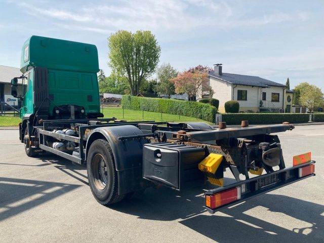 Iveco Stralis AT190S31/FP CM TOPSLEEPER Euro5 Intarder - Camion porte-conteneur/ Caisse mobile: photos 5 Iveco Stralis AT190S31/FP CM TOPSLEEPER Euro5 Intarder - Camion porte-conteneur/ Caisse mobile: photos 5