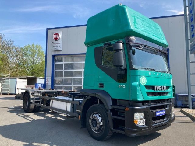 Iveco Stralis AT190S31/FP CM TOPSLEEPER Euro5 Intarder - Camion porte-conteneur/ Caisse mobile: photos 1 Iveco Stralis AT190S31/FP CM TOPSLEEPER Euro5 Intarder - Camion porte-conteneur/ Caisse mobile: photos 1