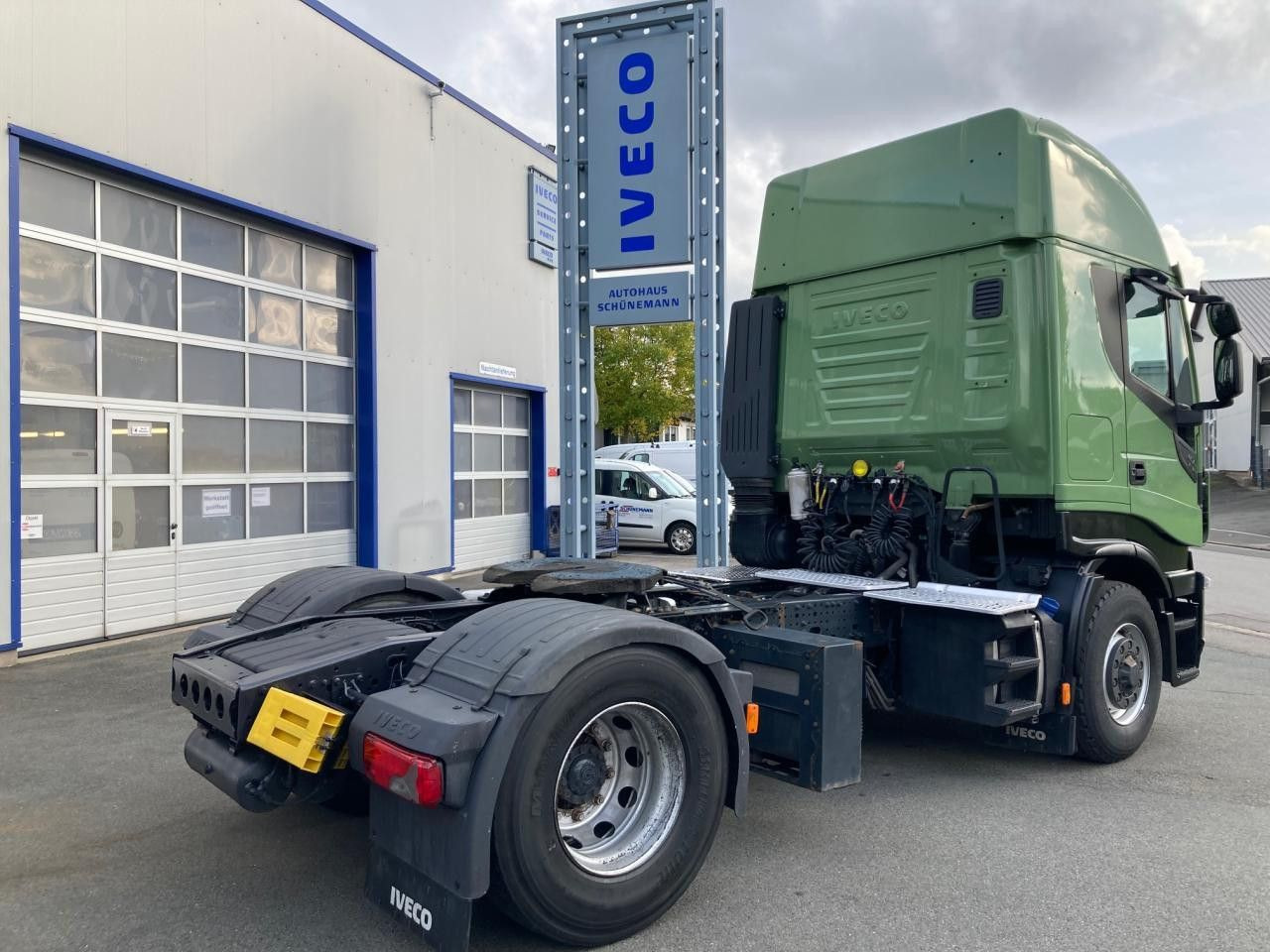 Iveco X-Way IVECO AS440X46 T/P ON (HI-TRACTION) Euro6 Iveco X-Way IVECO AS440X46 T/P ON (HI-TRACTION) Euro6 - Tracteur routier: photos 4 Iveco X-Way IVECO AS440X46 T/P ON (HI-TRACTION) Euro6 Iveco X-Way IVECO AS440X46 T/P ON (HI-TRACTION) Euro6 - Tracteur routier: photos 4
