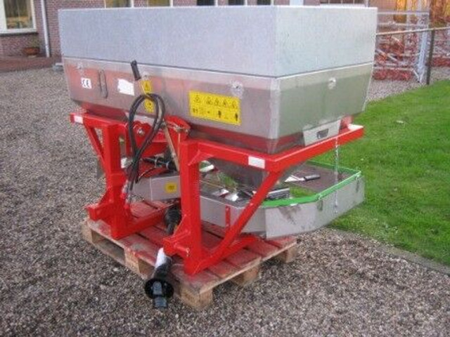 DALLA Bona zoutstrooier - Epandeur de sable: photos 1 DALLA Bona zoutstrooier - Epandeur de sable: photos 1