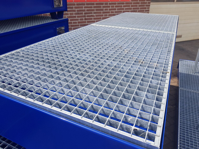 Vatenlekbak en Vatenstelling - Engins de chantier: photos 2 Vatenlekbak en Vatenstelling - Engins de chantier: photos 2