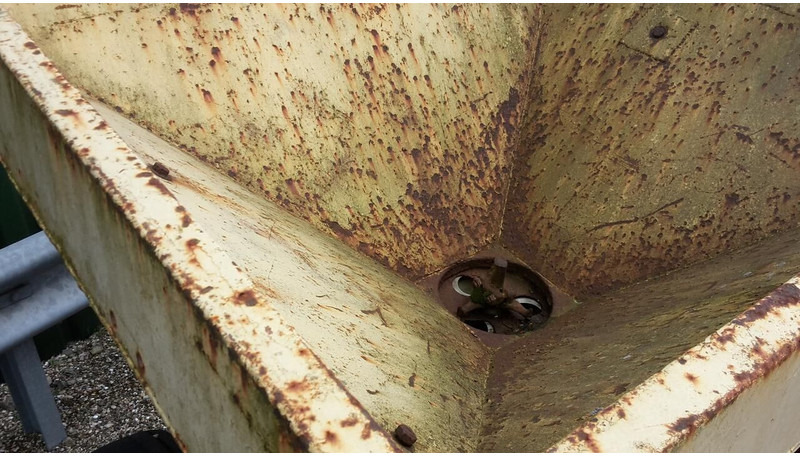 GETROKKEN pendel strooier - Gebruikt - Distributeur d'engrais: photos 4 GETROKKEN pendel strooier - Gebruikt - Distributeur d'engrais: photos 4