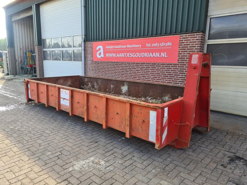 HAAKARM container - Conteneur maritime: photos 2 HAAKARM container - Conteneur maritime: photos 2
