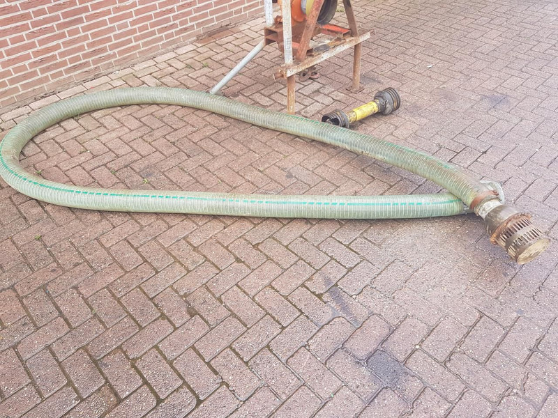 Landini waterpomp - Gebruikt - Pompe à eau: photos 5 Landini waterpomp - Gebruikt - Pompe à eau: photos 5