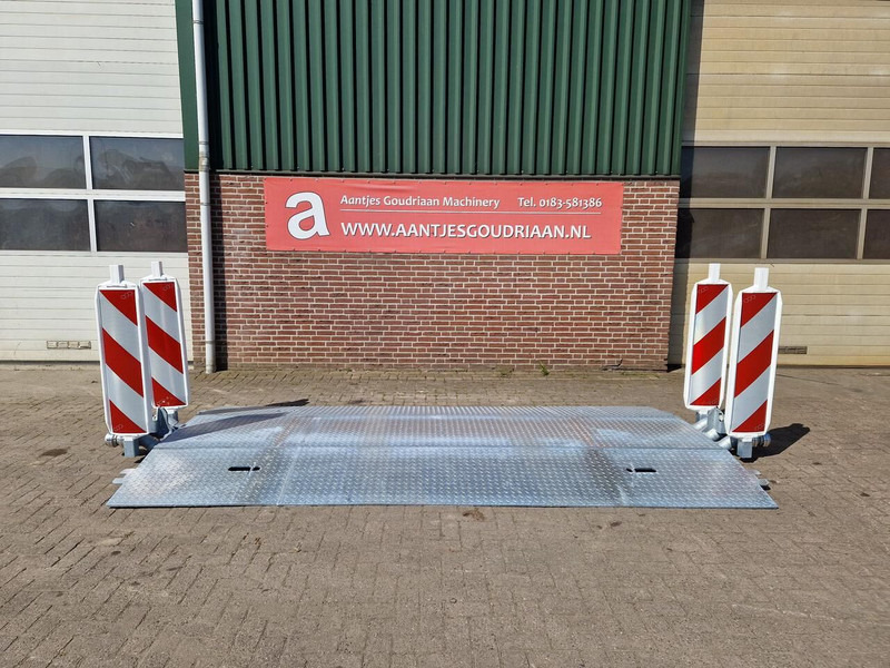 Leidingdrempel Leidingdrempel / road ramp - Voiture: photos 1 Leidingdrempel Leidingdrempel / road ramp - Voiture: photos 1