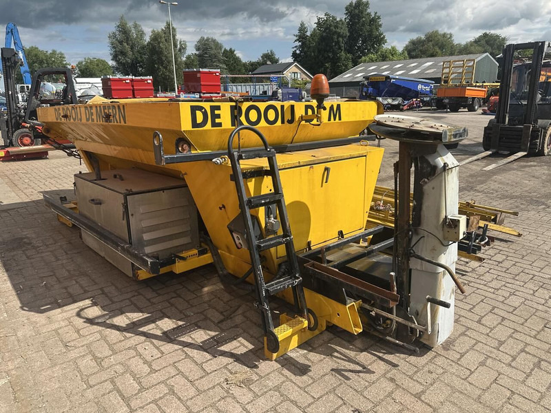 Onbekend - Epandeur de sable: photos 5 Onbekend - Epandeur de sable: photos 5