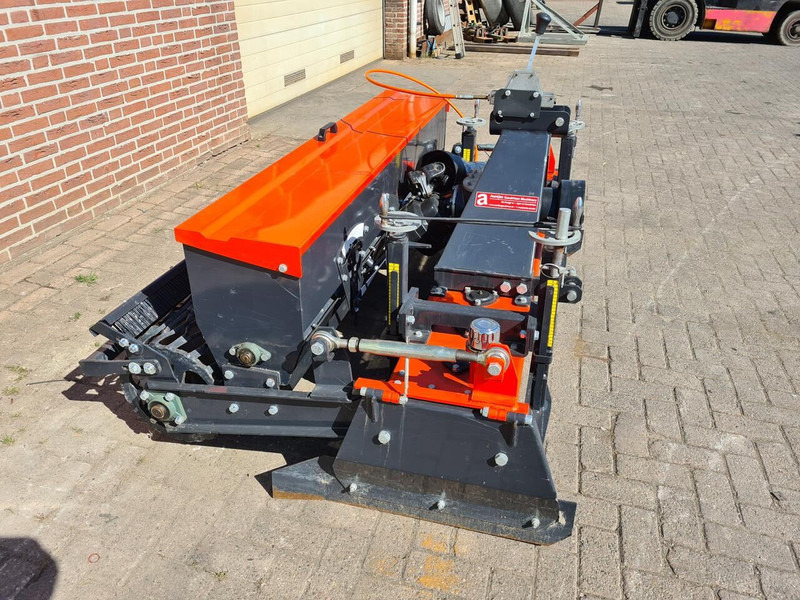 Onbekend - Combiné de semis: photos 3 Onbekend - Combiné de semis: photos 3