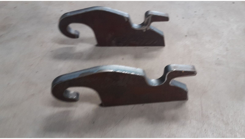 Terex - Attache rapide: photos 2 Terex - Attache rapide: photos 2